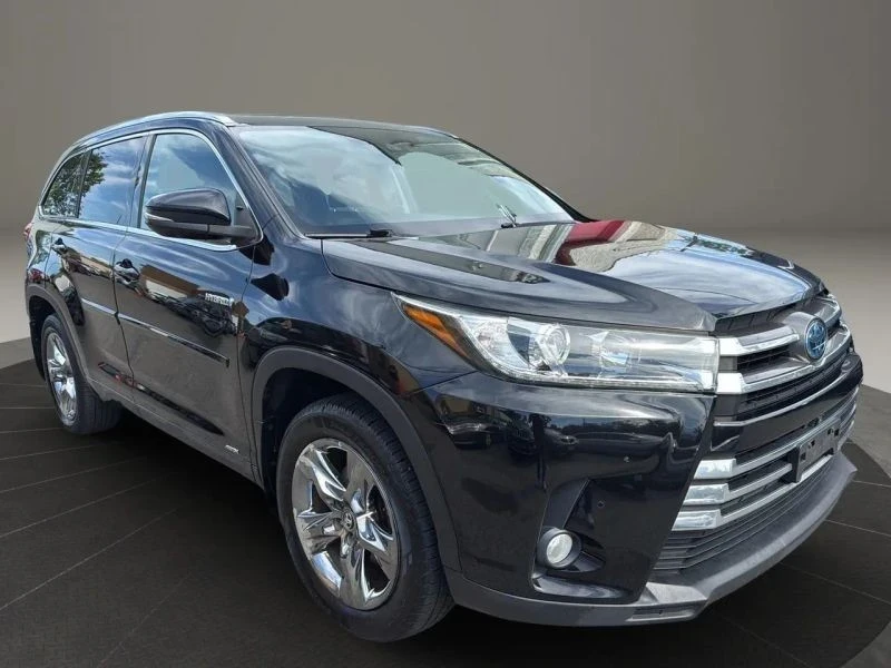 2017 Toyota Highlander - Image 3 of 12