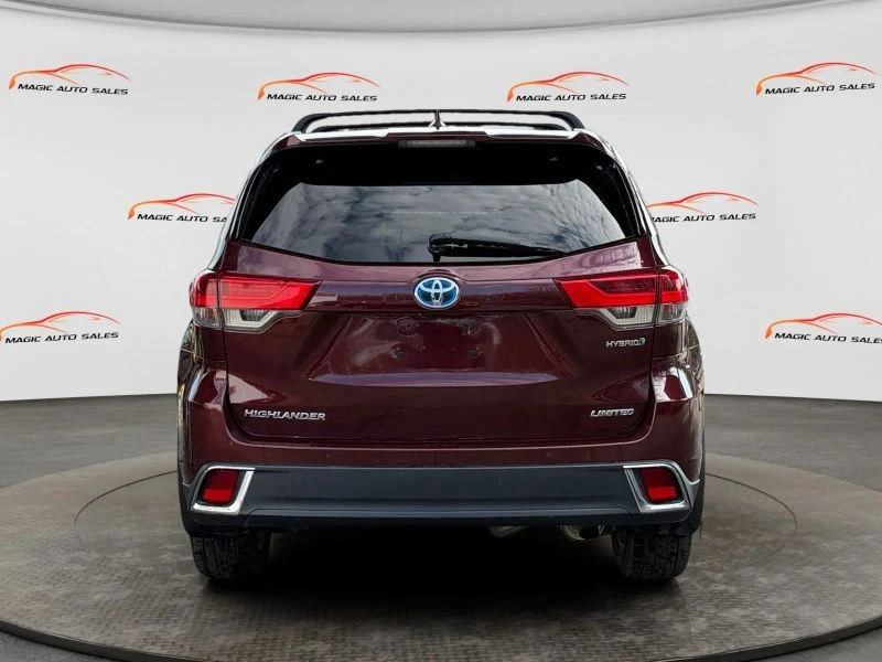 2017 Toyota Highlander - Image 7 of 12
