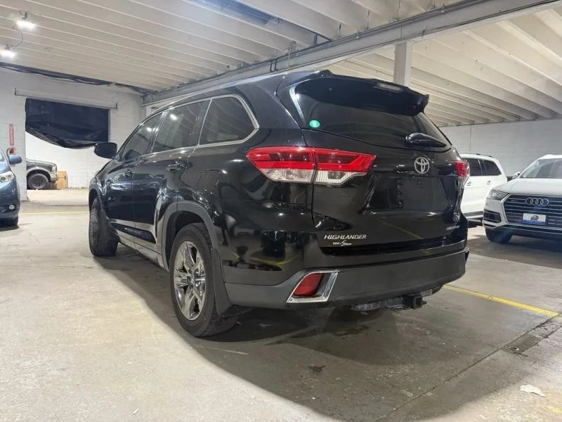 2017 Toyota Highlander - Image 3 of 12