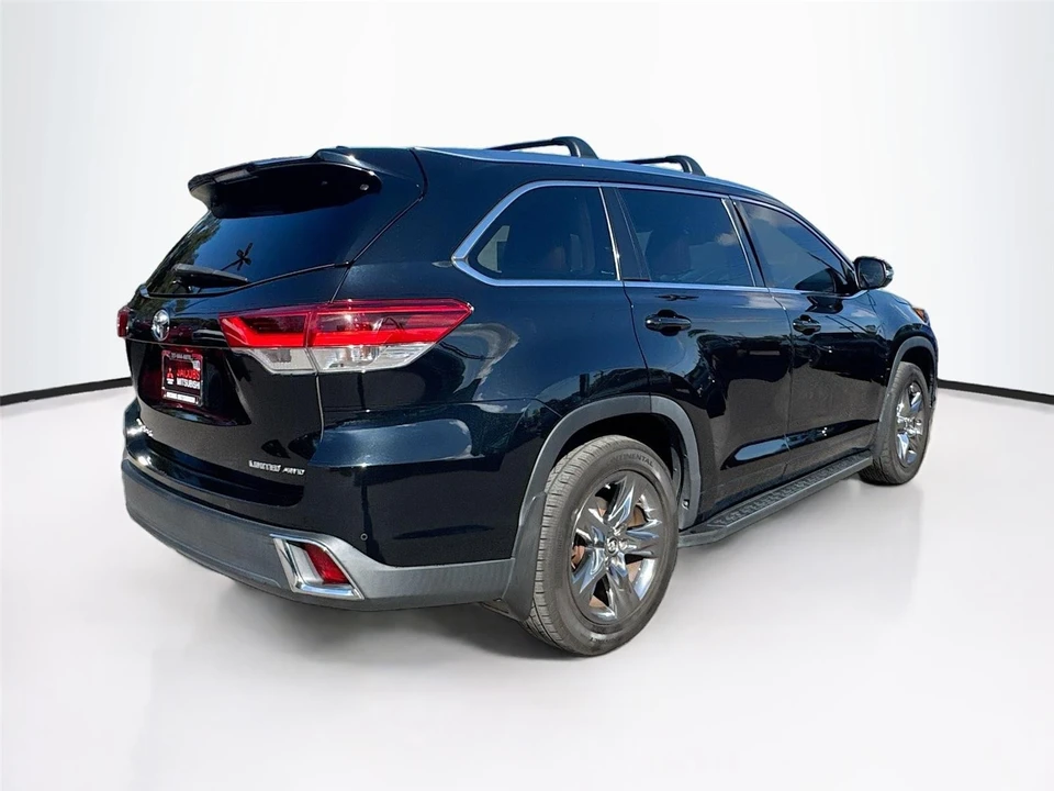 2017 Toyota Highlander - Image 13 of 14