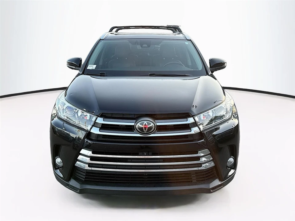 2017 Toyota Highlander - Image 2 of 21