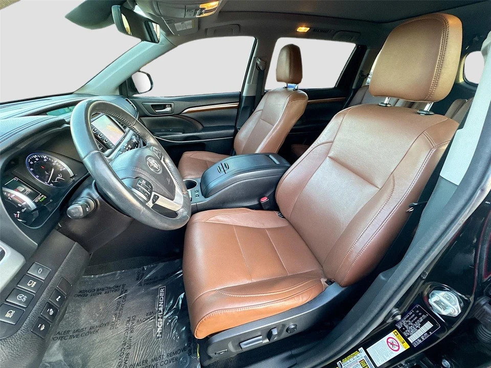 2017 Toyota Highlander - Image 20 of 21