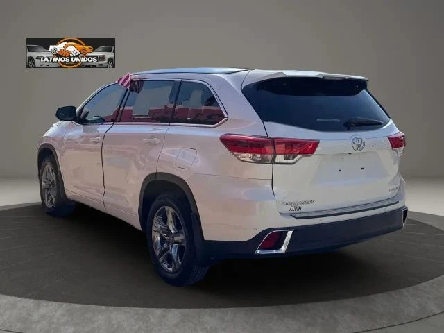 2017 Toyota Highlander - Image 4 of 16