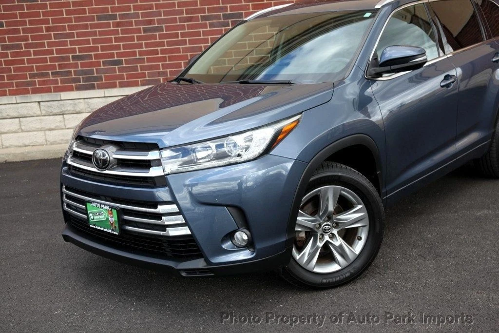 2017 Toyota Highlander - Image 5 of 12