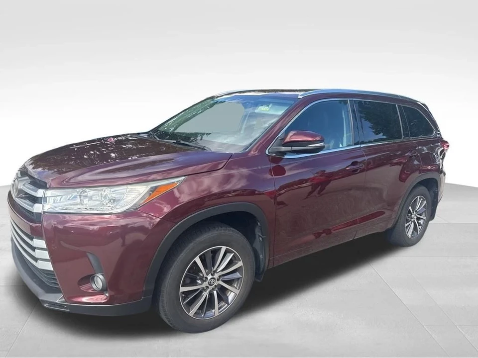 2017 Toyota Highlander - Image 4 of 12