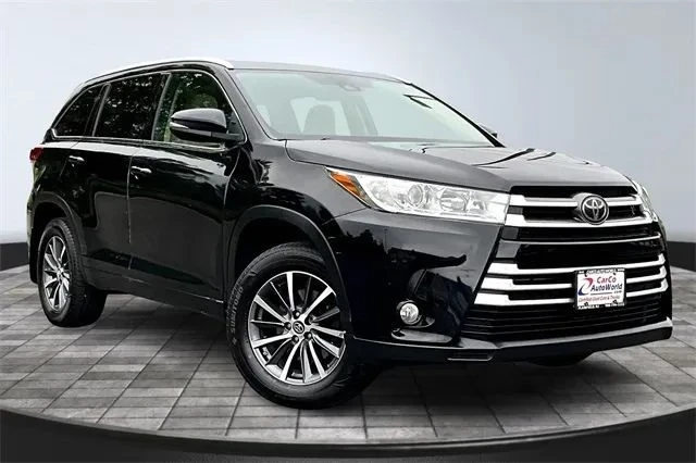 2017 Toyota Highlander - Image 3 of 12