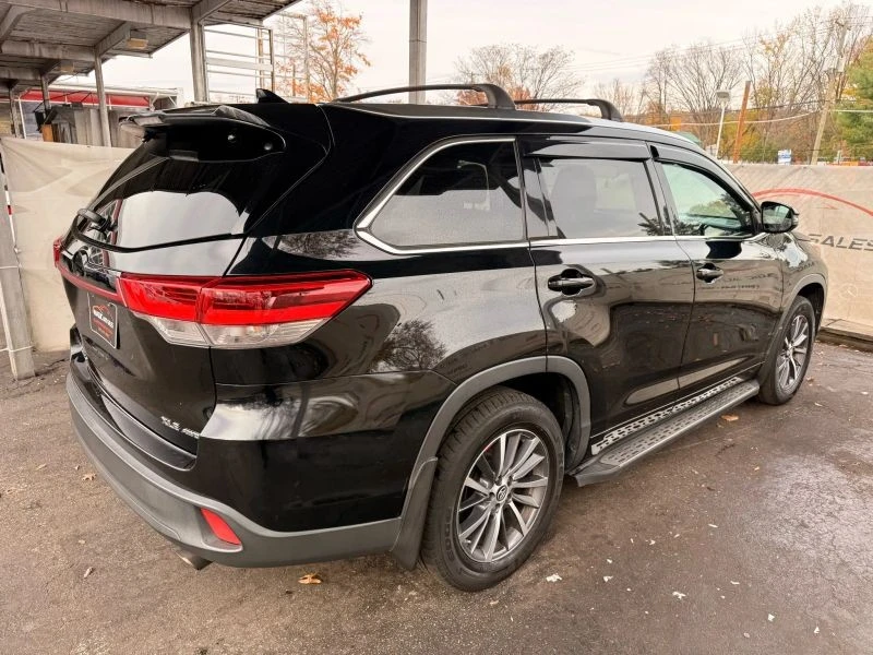 2017 Toyota Highlander - Image 12 of 12