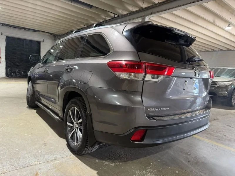 2017 Toyota Highlander - Image 3 of 12