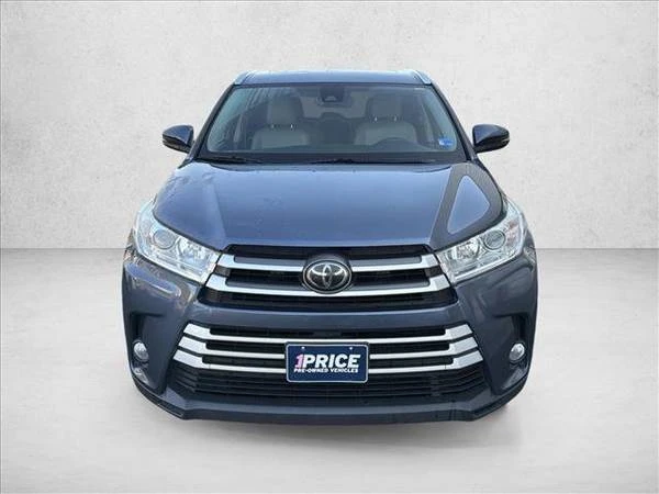 2017 Toyota Highlander - Image 2 of 21
