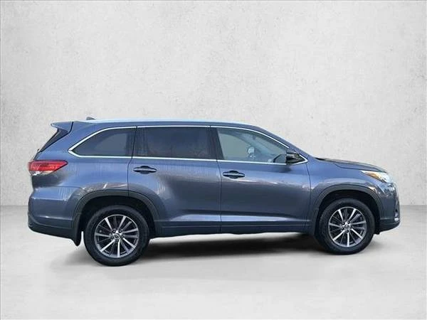 2017 Toyota Highlander - Image 4 of 21