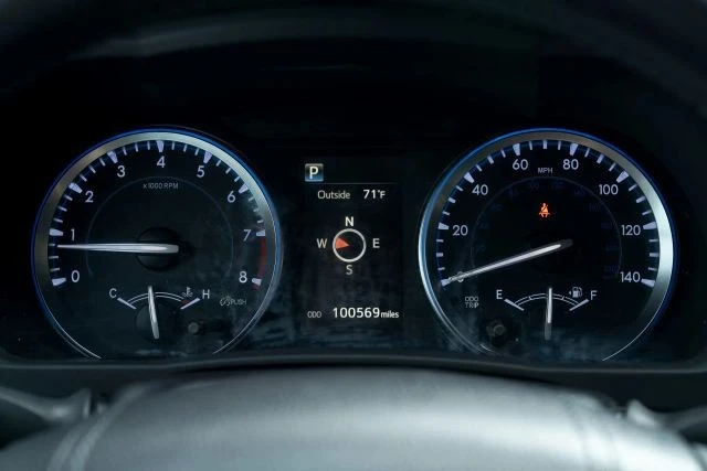 2017 Toyota Highlander - Image 19 of 30