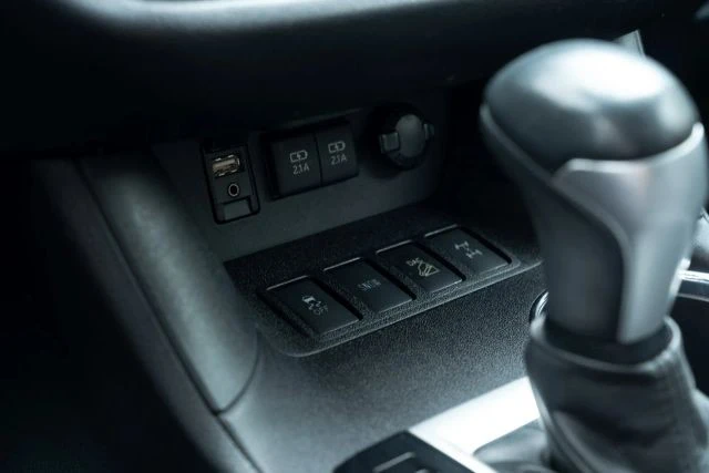 2017 Toyota Highlander - Image 22 of 30