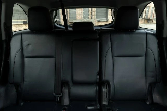 2017 Toyota Highlander - Image 24 of 30