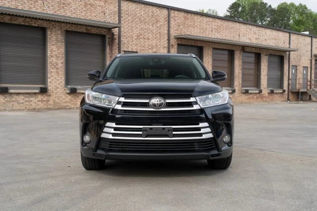 2017 Toyota Highlander - Image 14 of 30