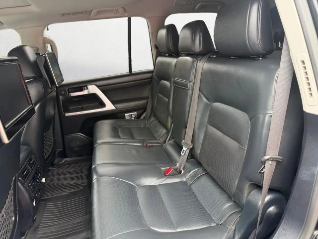 2017 Toyota J200 Land Cruiser - Image 27 of 31