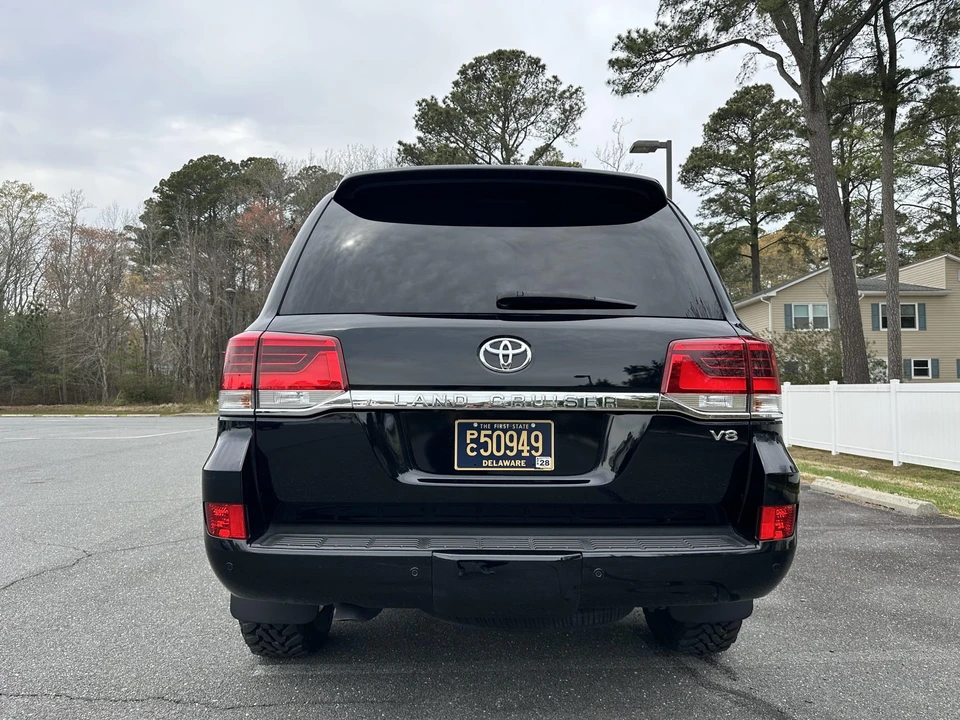 2017 Toyota J200 Land Cruiser - Image 10 of 31
