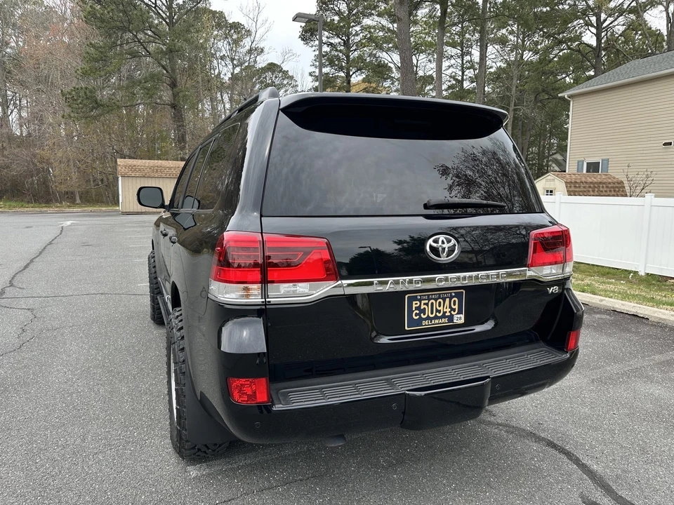 2017 Toyota J200 Land Cruiser - Image 8 of 31
