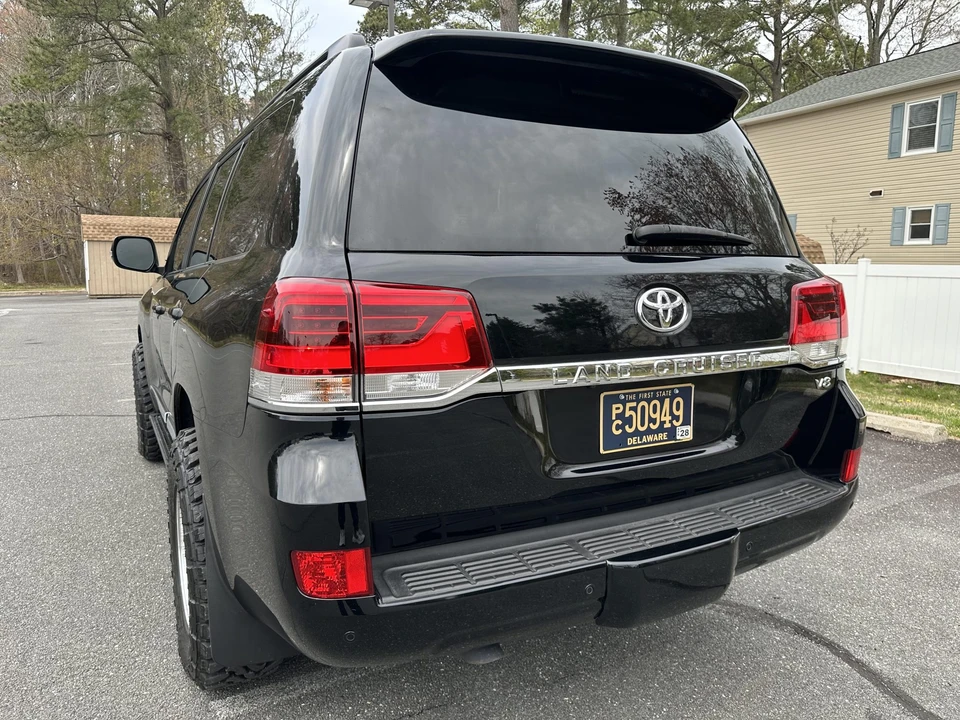 2017 Toyota J200 Land Cruiser - Image 7 of 31