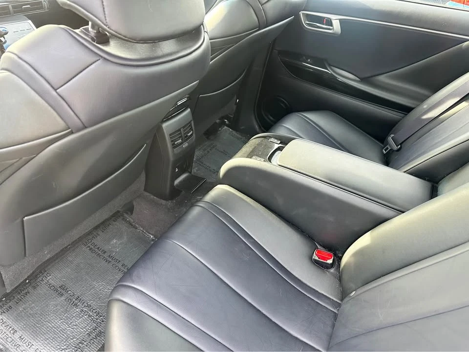 2017 Toyota Mirai - Image 8 of 9