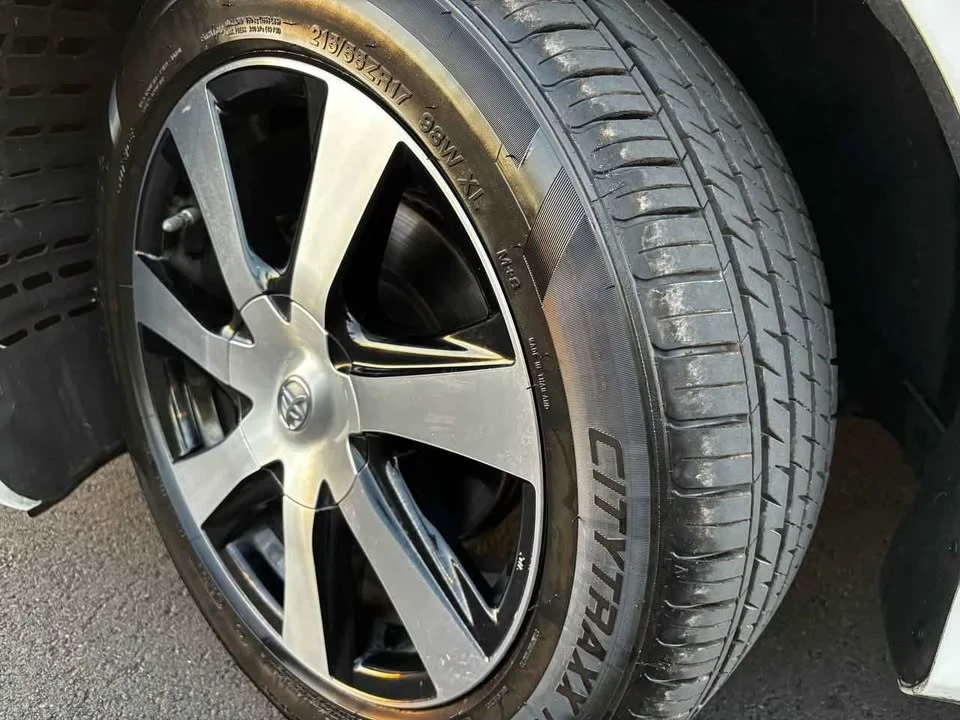 2017 Toyota Mirai - Image 19 of 19