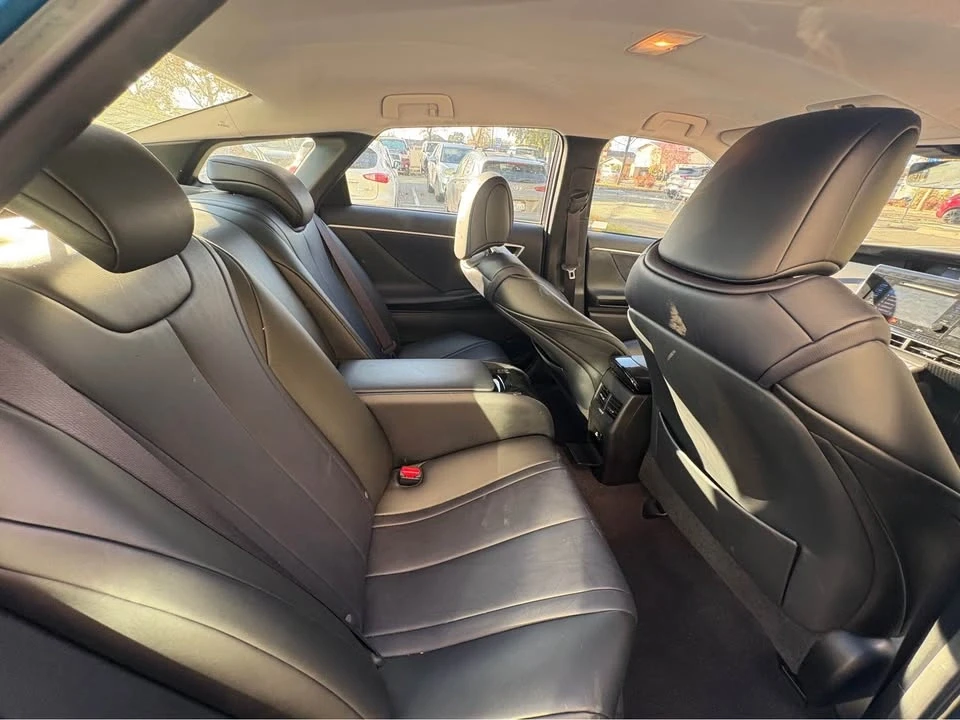 2017 Toyota Mirai - Image 9 of 12