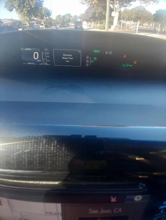 2017 Toyota Mirai - Image 14 of 16