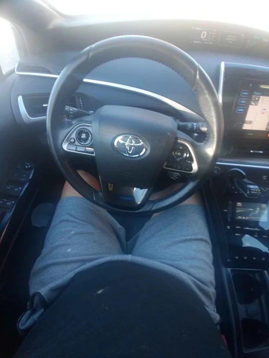 2017 Toyota Mirai - Image 15 of 16