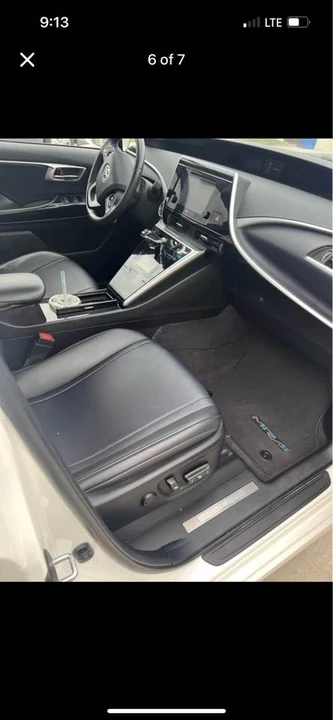 2017 Toyota Mirai - Image 6 of 7