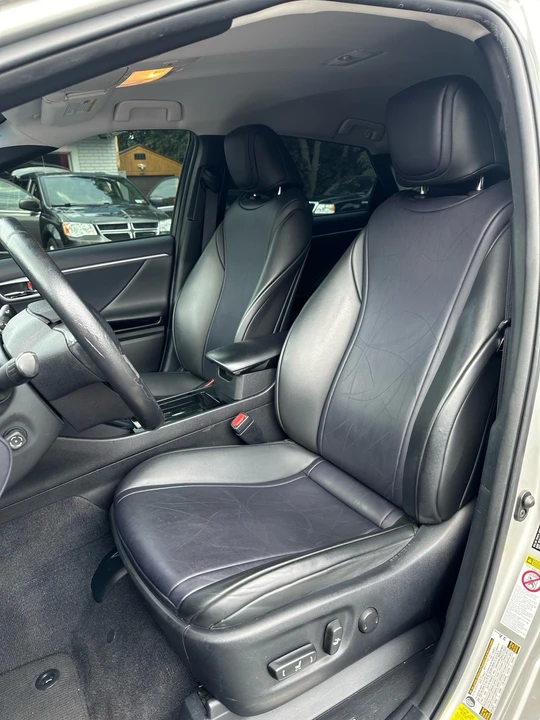 2017 Toyota Mirai - Image 9 of 21