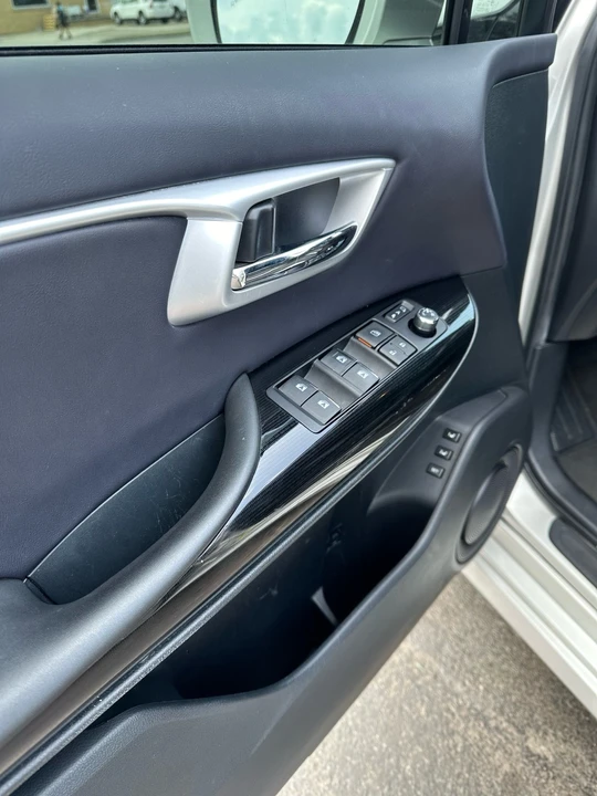 2017 Toyota Mirai - Image 7 of 21