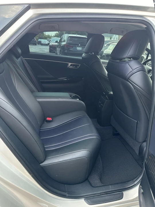 2017 Toyota Mirai - Image 17 of 21