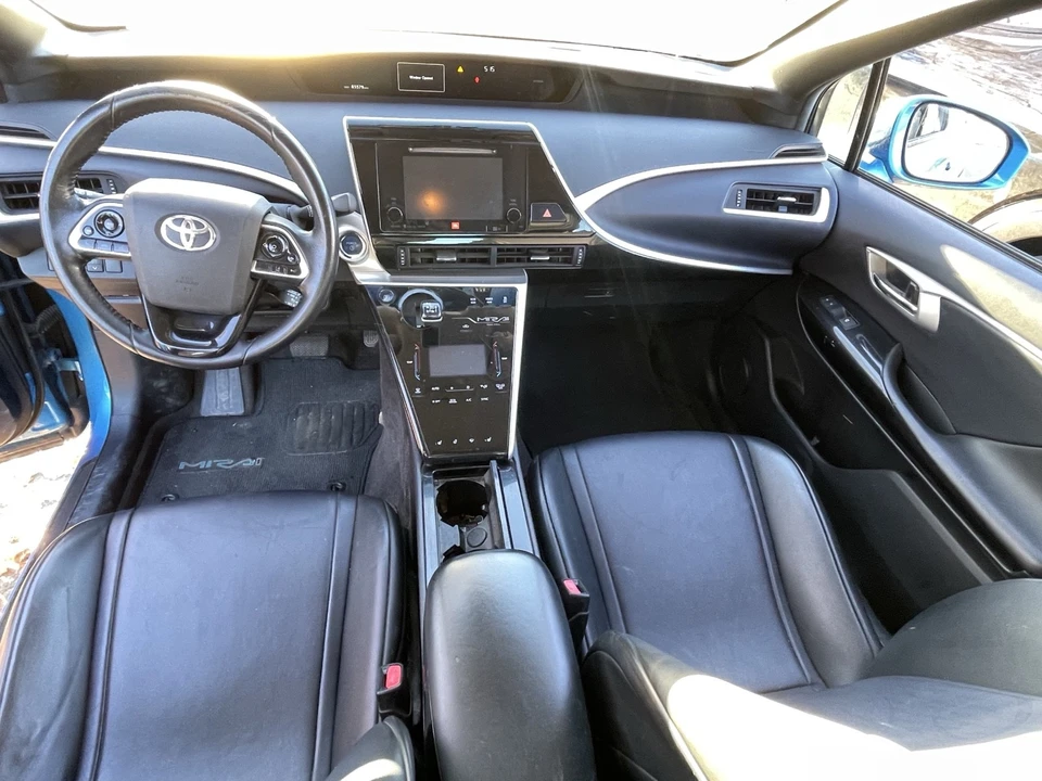 2017 Toyota Mirai - Image 12 of 13