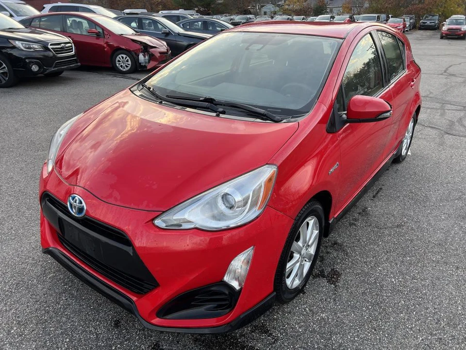2017 Toyota Prius - Image 10 of 12