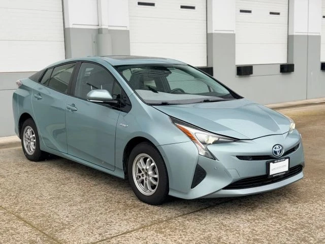 2017 Toyota Prius 4th Gen - Image 7 of 21