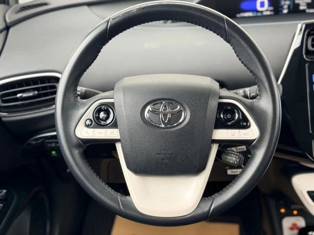 2017 Toyota Prius 4th Gen - Image 18 of 21