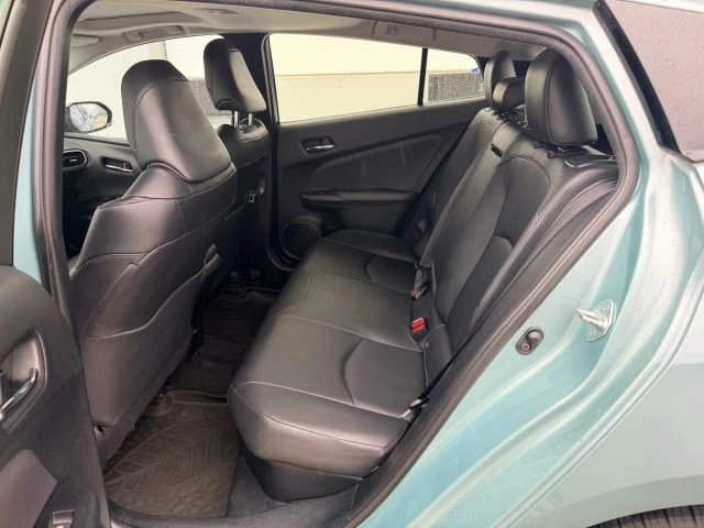 2017 Toyota Prius 4th Gen - Image 12 of 21