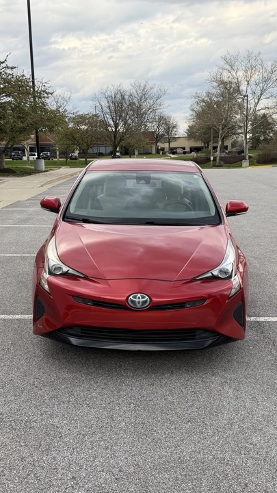 2017 Toyota Prius 4th Gen - Image 2 of 17