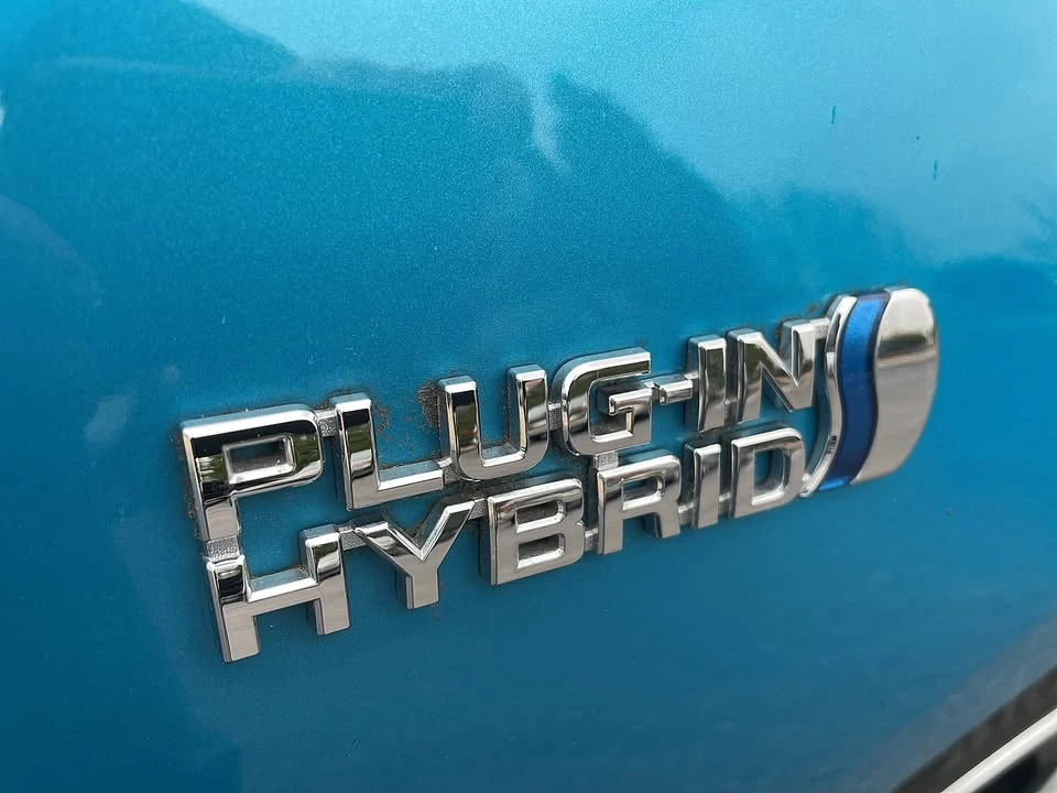 2017 Toyota Prius 4th Gen - Image 5 of 20