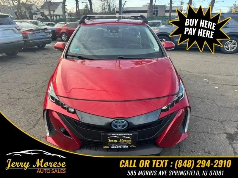 2017 Toyota Prius 4th Gen - Image 7 of 12