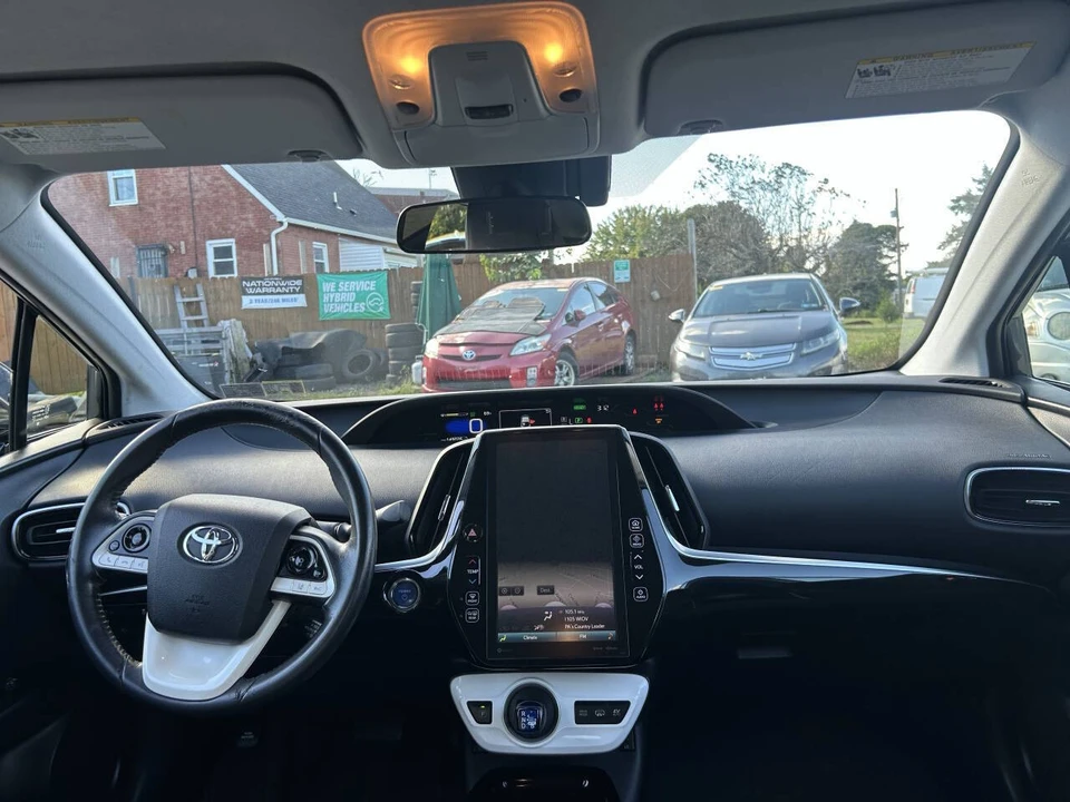 2017 Toyota Prius 4th Gen - Image 20 of 21