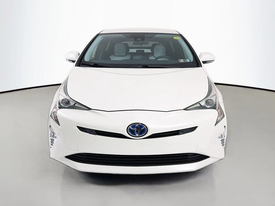2017 Toyota Prius 4th Gen - Image 2 of 12