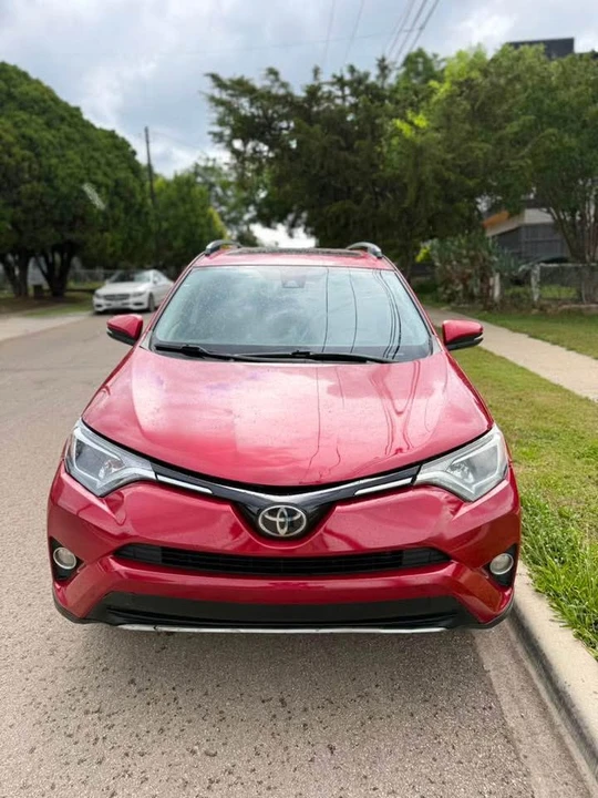 2017 Toyota RAV4 4th Gen - Image 11 of 13