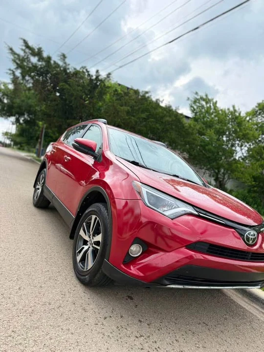 2017 Toyota RAV4 4th Gen - Image 4 of 13