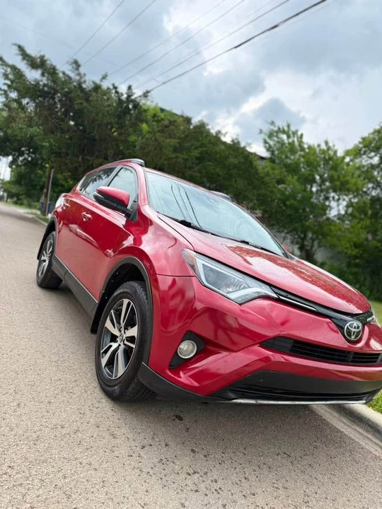 2017 Toyota RAV4 4th Gen - Image 9 of 13