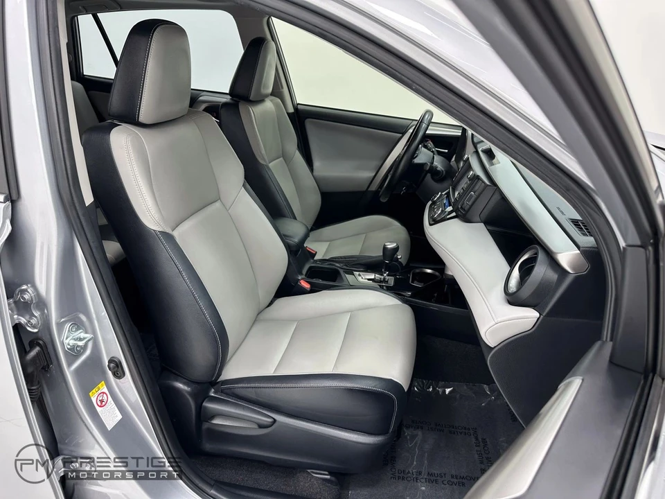 2017 Toyota RAV4 4th Gen - Image 16 of 21