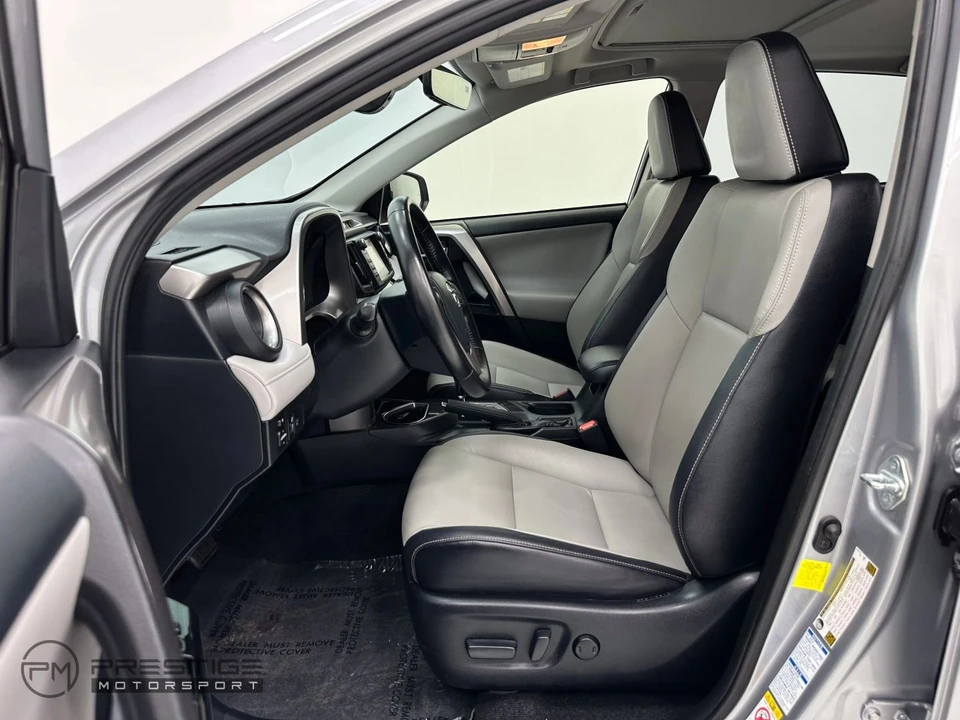 2017 Toyota RAV4 4th Gen - Image 17 of 21