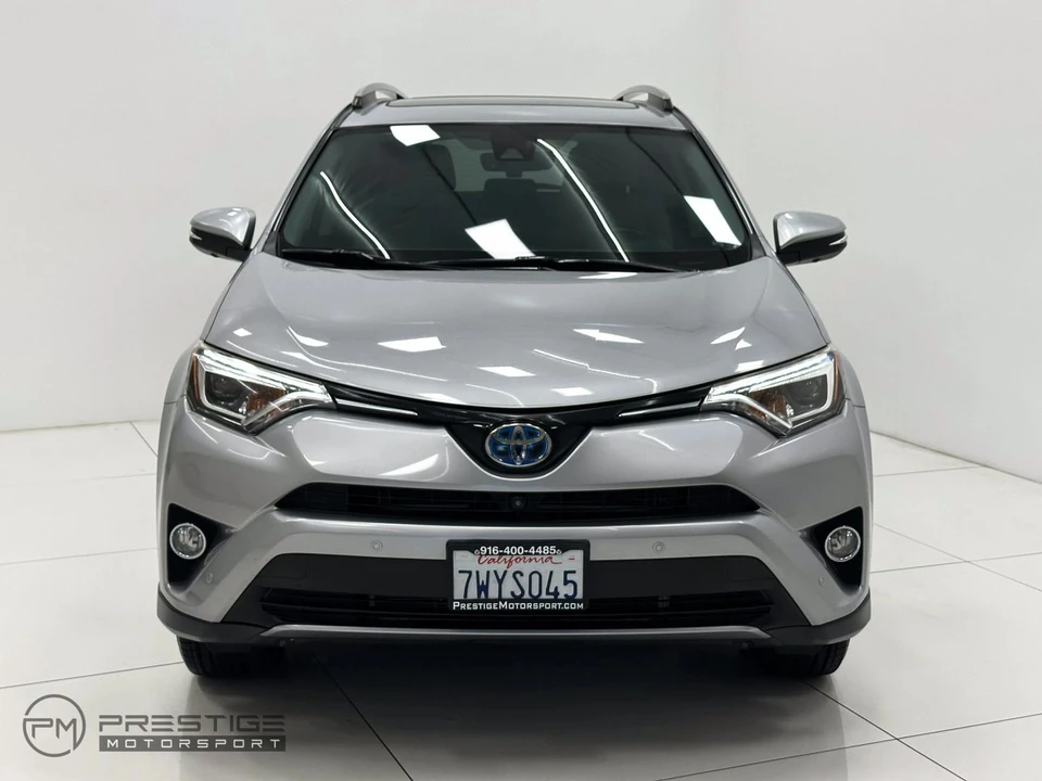 2017 Toyota RAV4 4th Gen - Image 2 of 21