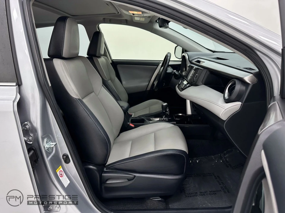 2017 Toyota RAV4 4th Gen - Image 14 of 21