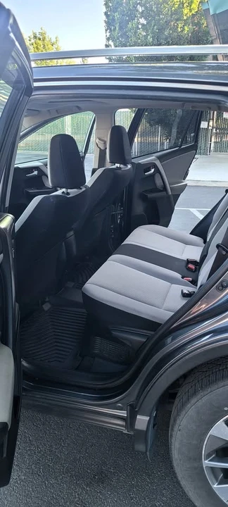 2017 Toyota RAV4 4th Gen - Image 11 of 15