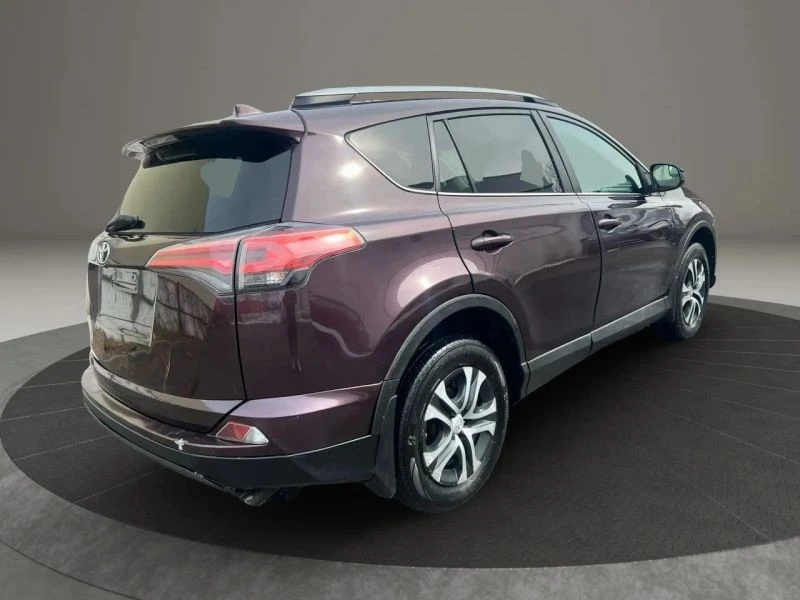 2017 Toyota RAV4 4th Gen - Image 5 of 12